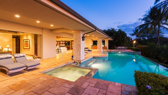 Reasons Why You Should Hire a Local Pool Contractor